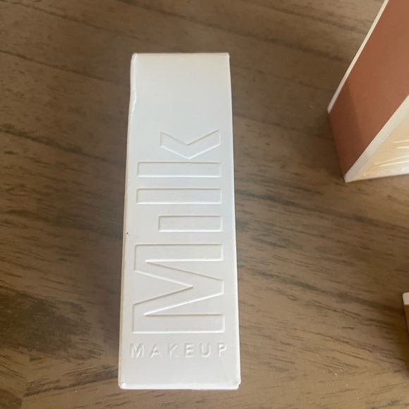 Milk Makeup flex foundation stick shad: Cinnamon - Picture 4 of 6